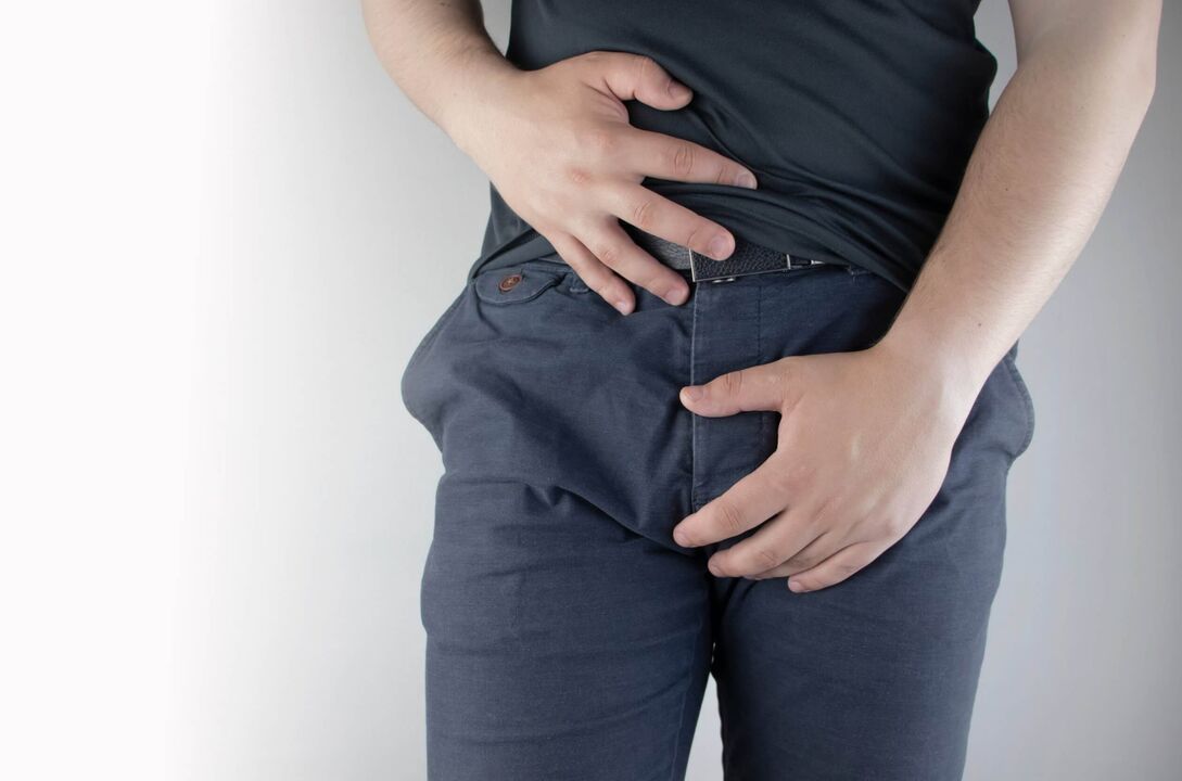 Dor na ingle con prostatite e tratamento con cápsulas de UroSaf